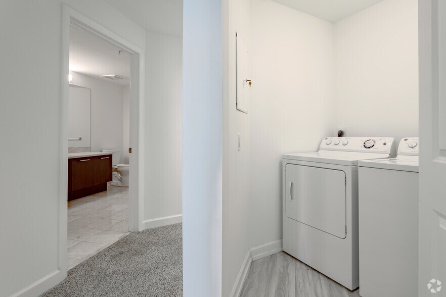 More Photos Of 410 Evernia St, West Palm Beach Apartments For Lease