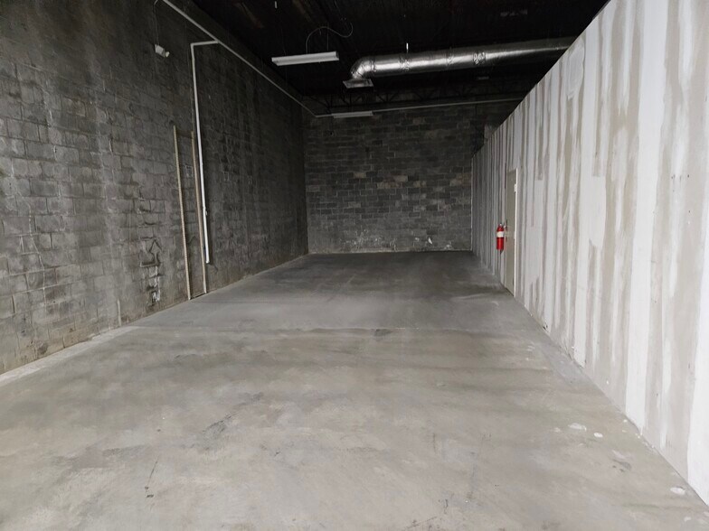 More Photos Of 1731 2nd Ave SW, Cullman General Retail For Sale