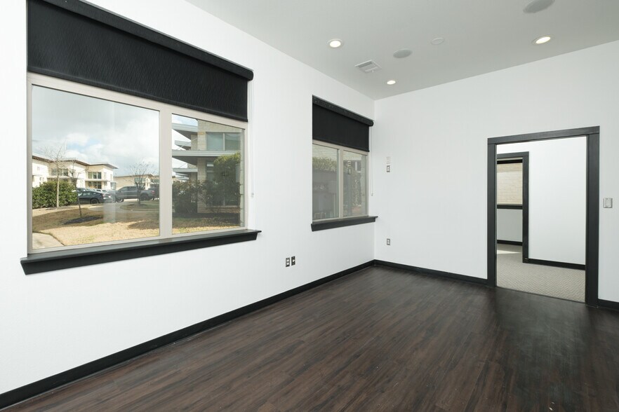 More Photos Of 750 William D Fitch Pky, College Station Medical For Sale