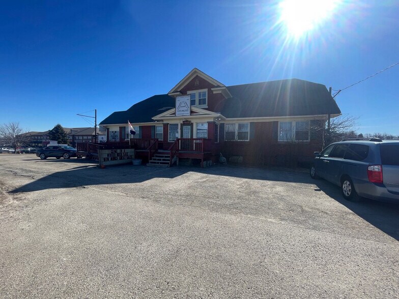 More Photos Of 43W407 US Highway 20, Pingree Grove Storefront Retail Residential For Sale