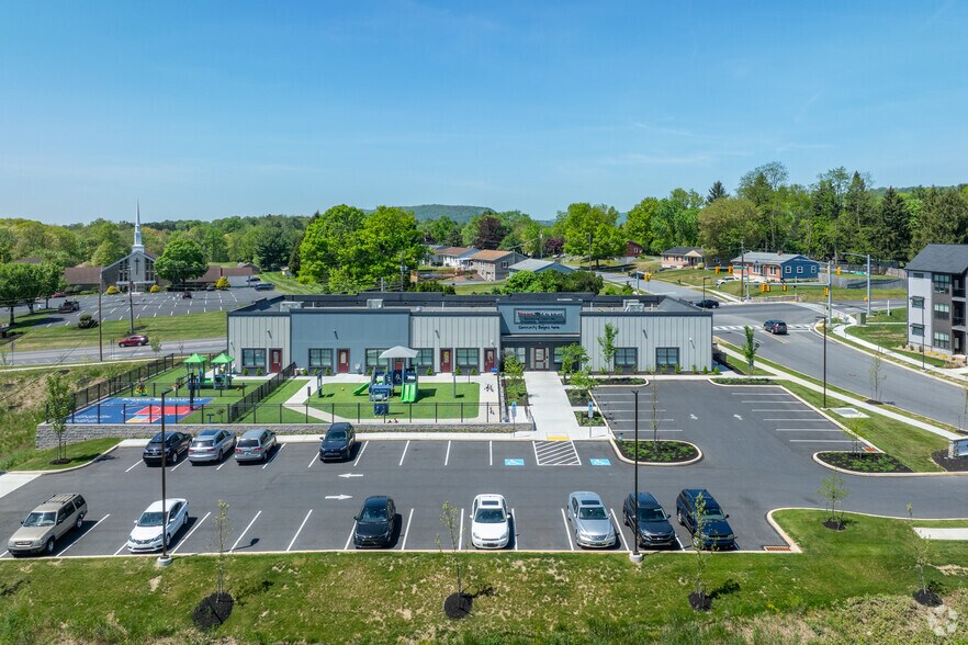 More Photos Of Linglestown Rd and Progress Ave, Harrisburg Unknown For Lease