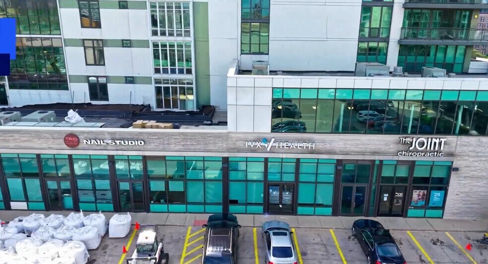 More Photos Of 328 N Desplaines St, Chicago Storefront Retail Residential For Sale