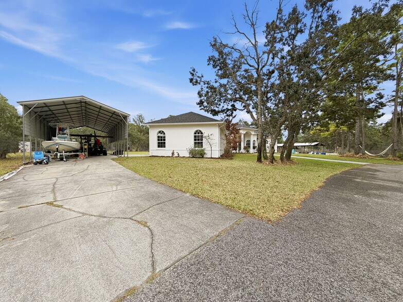 More Photos Of 12124 Squeeze Ave, Brooksville Land For Sale