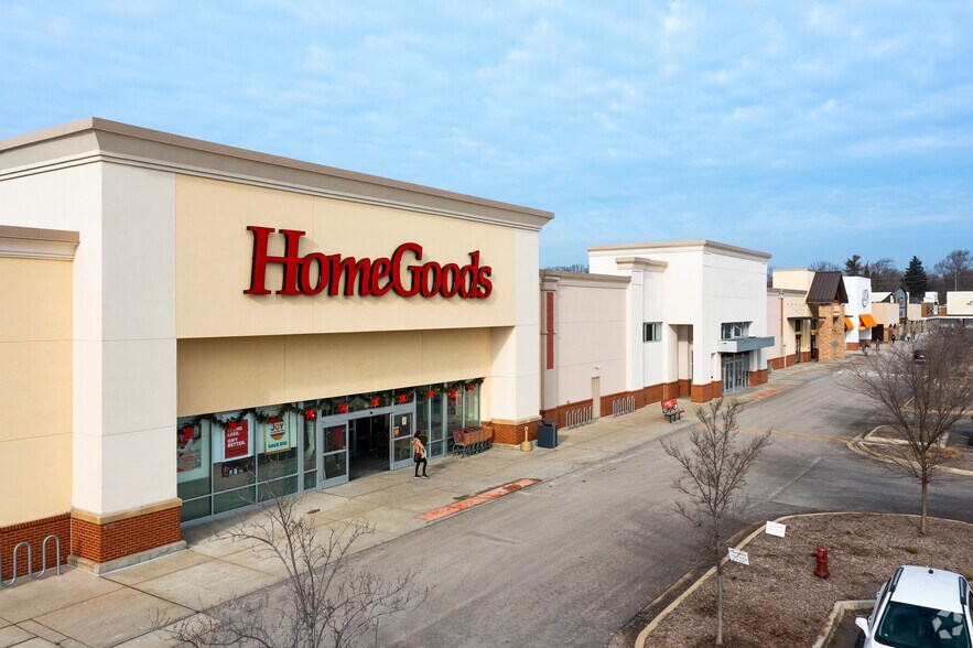 More Photos Of 215-229 N Maple Rd, Ann Arbor General Retail For Lease