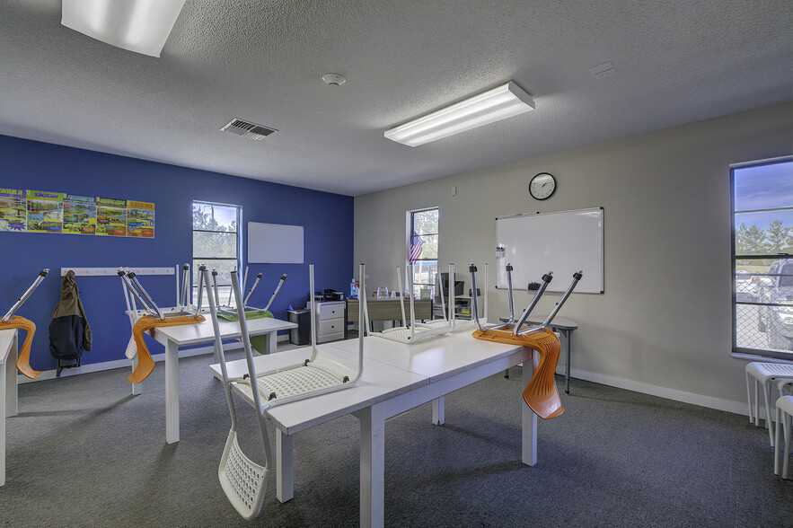 More Photos Of 6001 Deltona Blvd, Spring Hill Schools For Sale