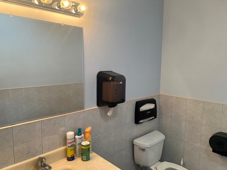 More Photos Of 102 Olinda Dr, Brea Medical For Sale