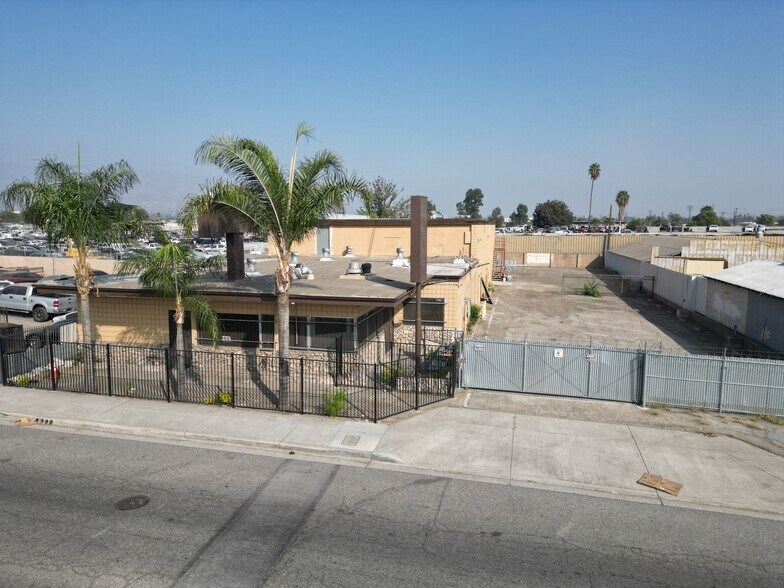 More Photos Of 651 N Waterman Ave, San Bernardino Storefront Retail Office For Lease