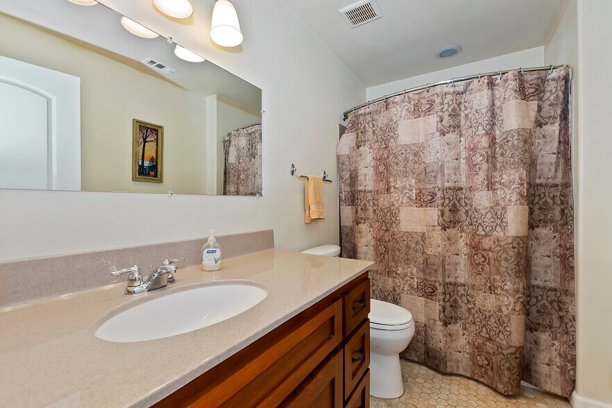 More Photos Of 26288 CA-18, Rimforest Storefront Retail Residential For Sale