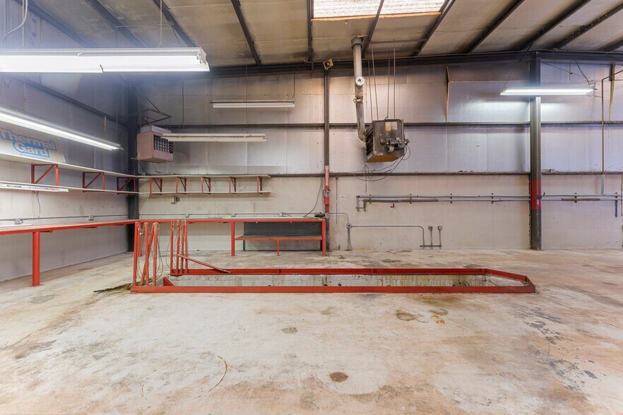 More Photos Of 1342 W Industrial Rd, Cedar City Warehouse For Lease