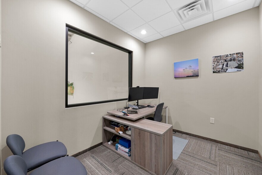 More Photos Of 1300 Rayford Park Rd, Spring Light Distribution For Sale