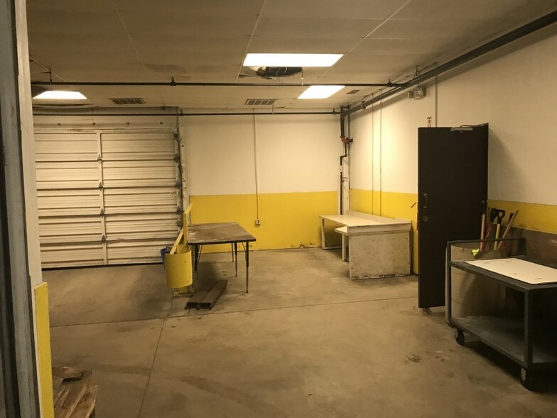 More Photos Of 131 N Hedges St, Dayton Warehouse For Sale