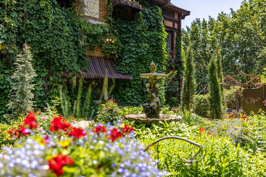 More Photos Of 1272 SW Fillmore St, Topeka Hospitality For Sale