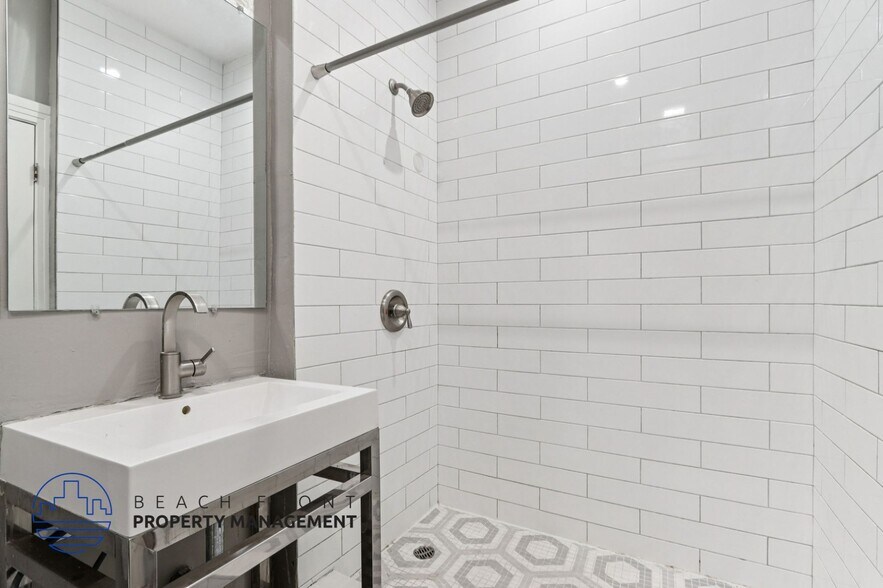 More Photos Of 681 Shatto Pl, Los Angeles Apartments For Sale