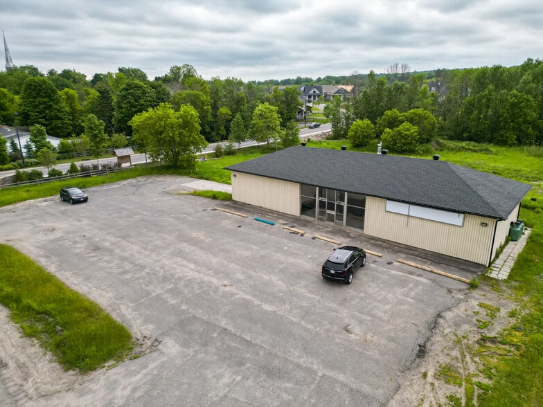 More Photos Of 77 Bedford St, Westport Freestanding For Sale