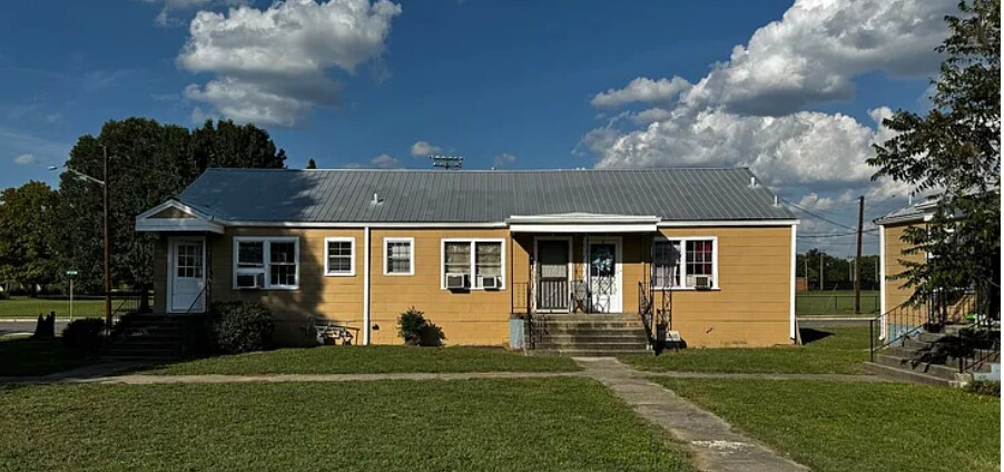 More Photos Of 3005 Avenue J, Birmingham Apartments For Sale