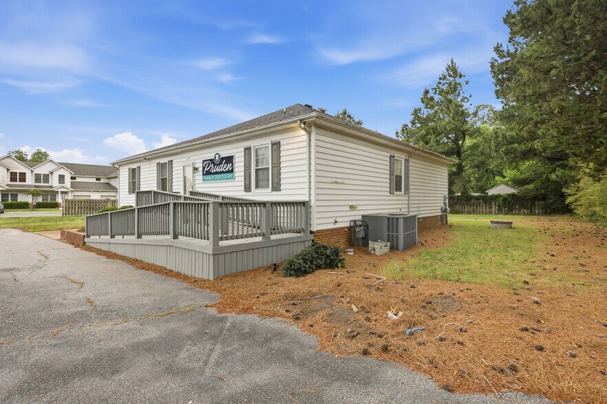 More Photos Of 2303 Pruden Blvd, Suffolk Healthcare For Sale