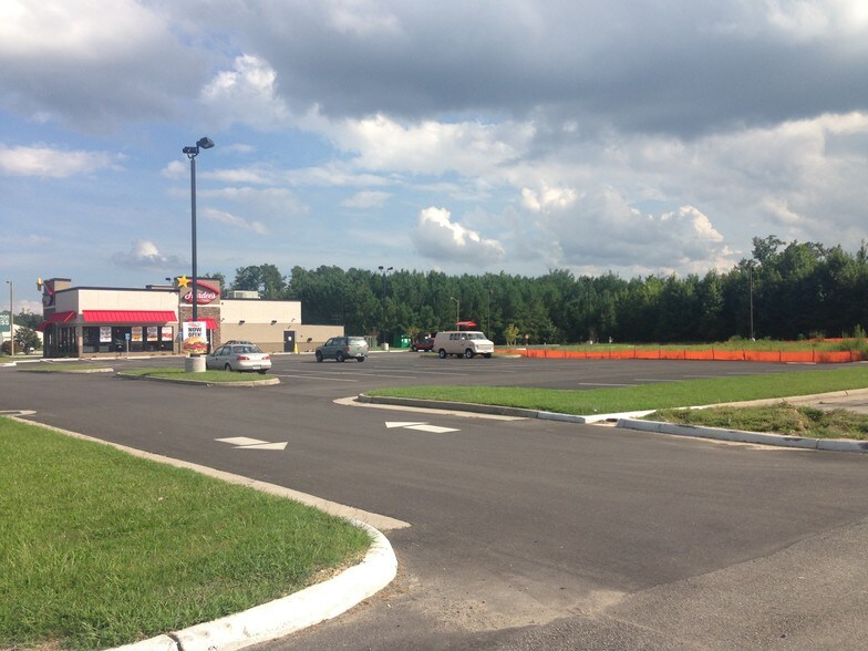 More Photos Of 28344 Southampton Pky, Courtland Land For Lease