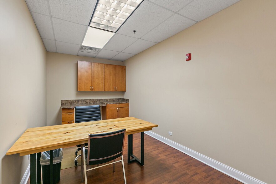More Photos Of 129 Commercial Dr, Yorkville General Retail For Lease