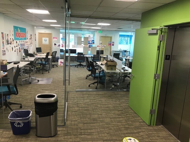 More Photos Of 3600 136th Pl SE, Bellevue Office For Sale