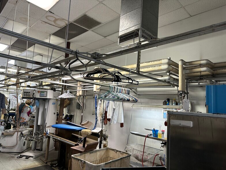 More Photos Of 17827-17883 Colima Rd, City Of Industry General Retail For Lease