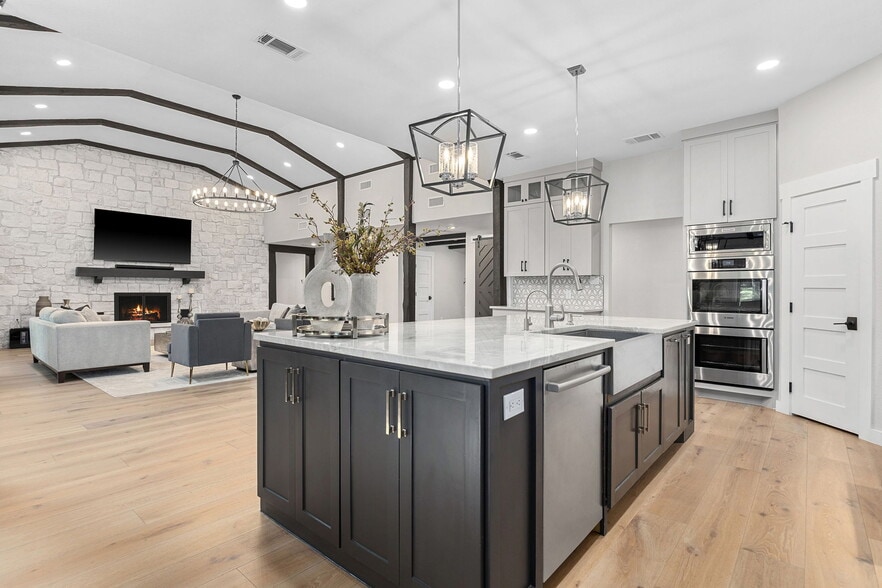 More Photos Of 2681 Sam Bass Rd, Round Rock Hospitality For Sale