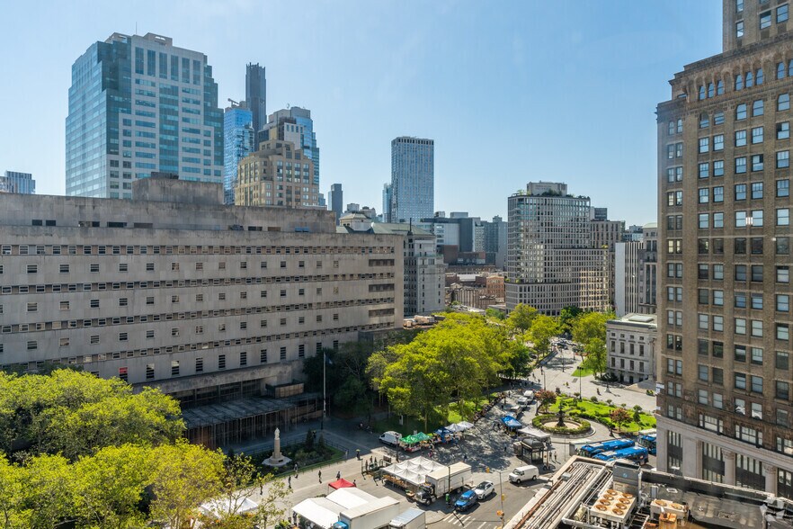 More Photos Of 195 Montague St, Brooklyn Office For Lease