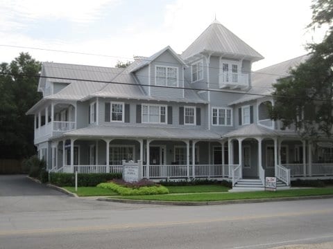 Primary Photo Of 507 Ocean Blvd, Saint Simons Island Office Residential For Lease