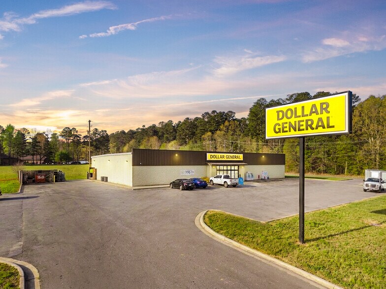 More Photos Of 2110 Ridgway Rd, Pine Bluff General Retail For Sale