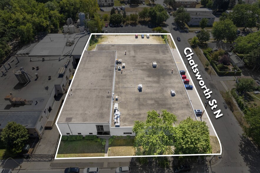 More Photos Of 976 W Minnehaha Ave, Saint Paul Warehouse For Sale