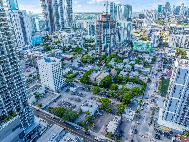 More Photos Of 236 NE 28th St, Miami Apartments For Sale