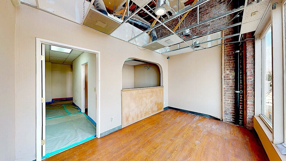 More Photos Of 3218-3220 Santa Fe St, Riverbank Storefront Retail Office For Sale