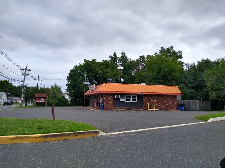 More Photos Of 713 Delsea Dr, Westville Restaurant For Lease