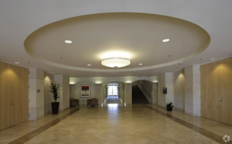 More Photos Of 1001 Marina Village Pky, Alameda Unknown For Lease