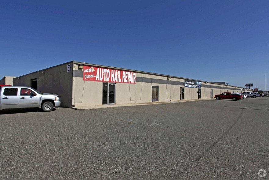 Primary Photo Of 2600-2618 N Moore Ave, Oklahoma City Unknown For Lease