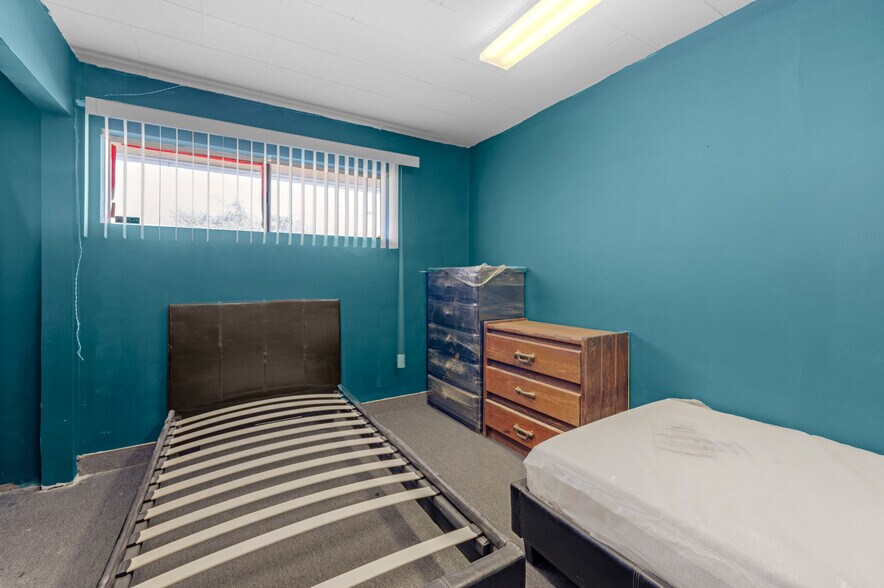 More Photos Of 450 N 3rd St, Coalinga Medical For Sale