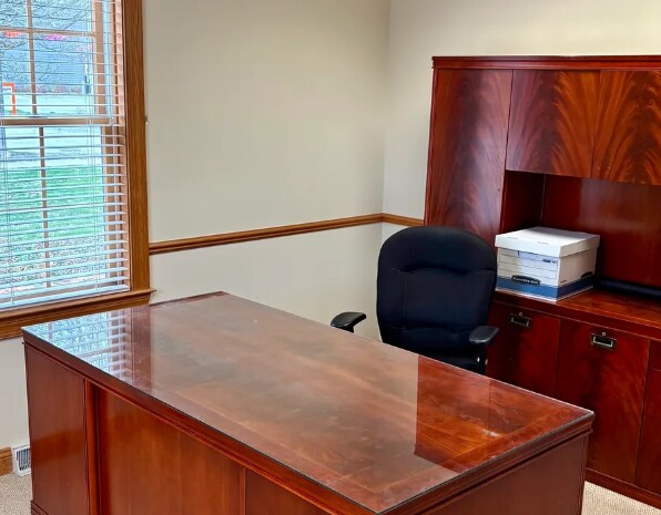 More Photos Of W62N225 Washington Ave, Cedarburg Medical For Lease
