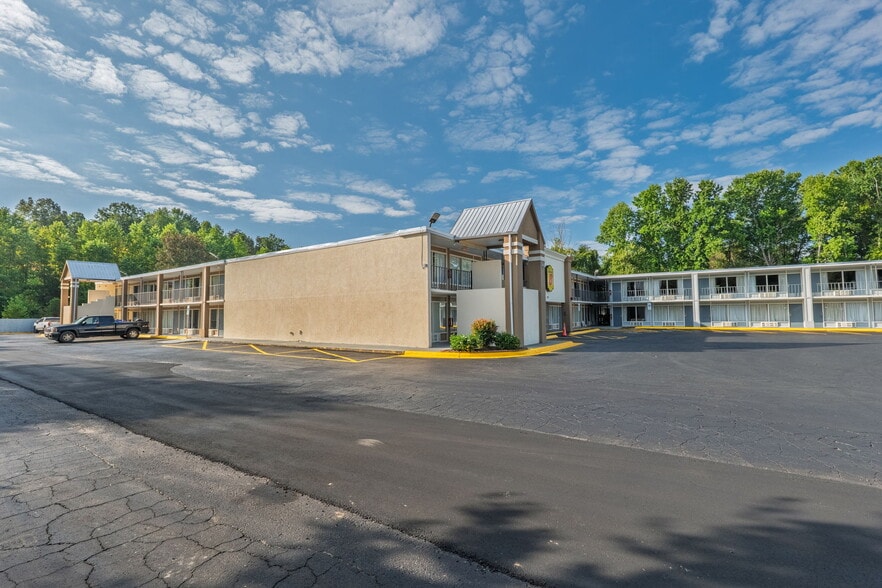 More Photos Of 2402 S Sterling St, Morganton Hotel For Sale