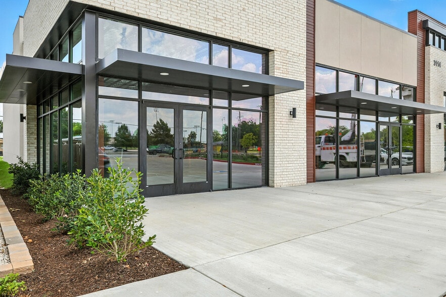 More Photos Of 3114 McKinney St, Melissa Storefront Retail Office For Lease