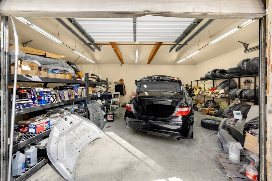 More Photos Of 11709 Long Beach Blvd, Lynwood Auto Dealership For Sale