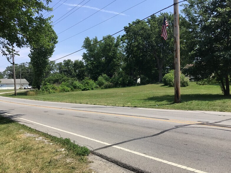 More Photos Of 13409-13415 Morse St, Cedar Lake Land For Sale