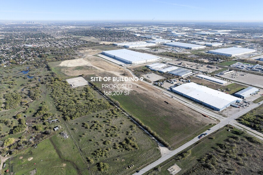 More Photos Of 9500 Hemphill St, Fort Worth Industrial For Lease