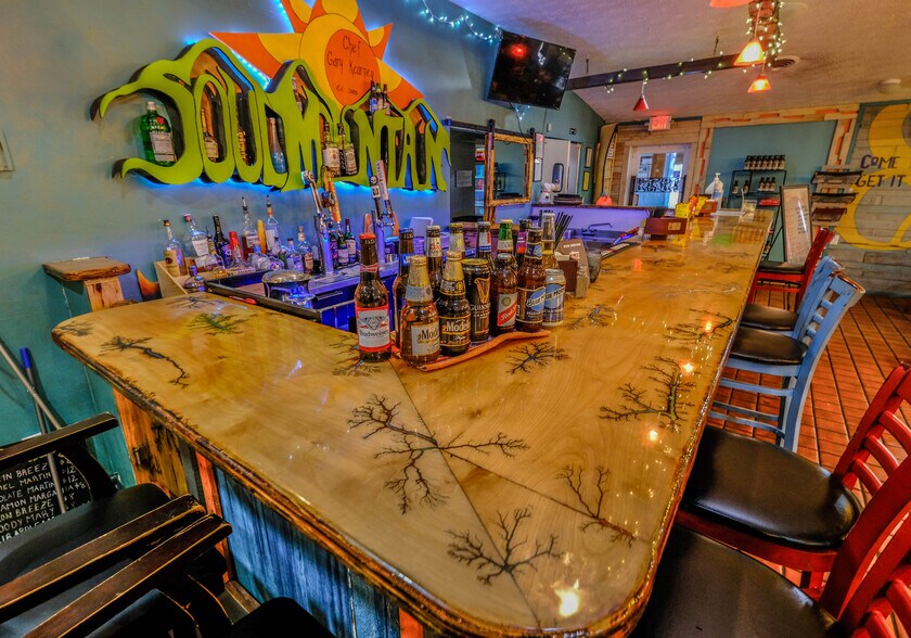 More Photos Of 865 John Marshall Hwy, Front Royal Restaurant For Sale