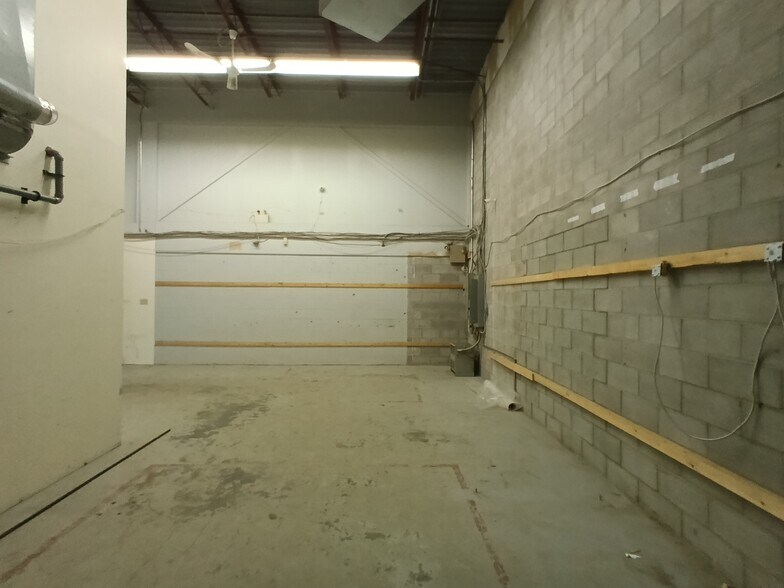 More Photos Of 155 Terence Matthews Cres, Ottawa Office For Sale