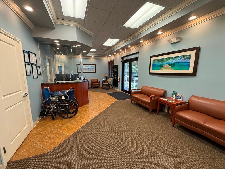 More Photos Of 335 Clyde Morris Blvd, Ormond Beach Medical For Lease