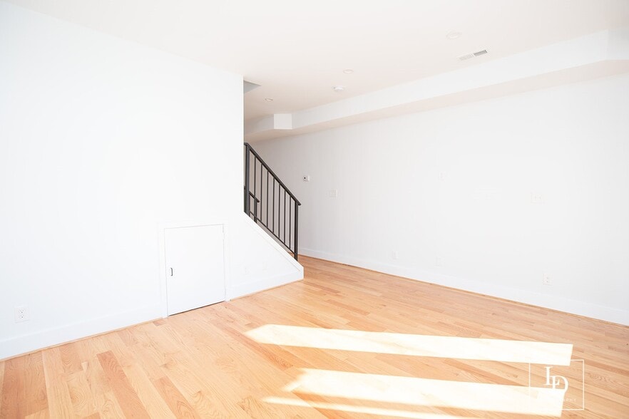 More Photos Of 631 Constitution Ave NE, Washington Multifamily For Sale