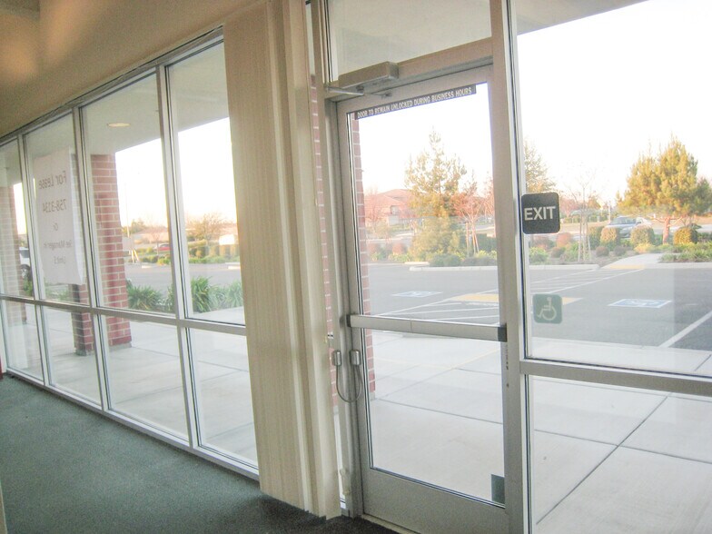 More Photos Of 4614 2nd St, Davis Research And Development For Lease