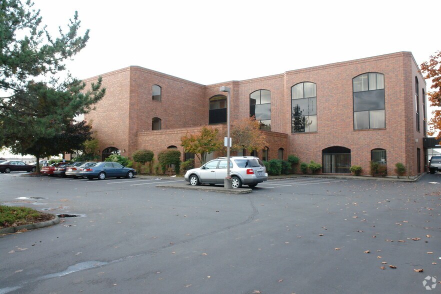 More Photos Of 9955 SE Washington, Portland Office For Lease