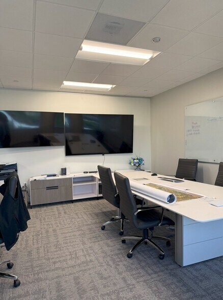 More Photos Of 3355 W Alabama St, Houston Office For Lease