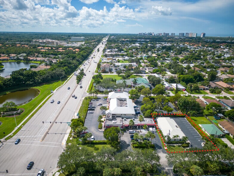 More Photos Of 866-868 99th Ave N, Naples Medical For Lease