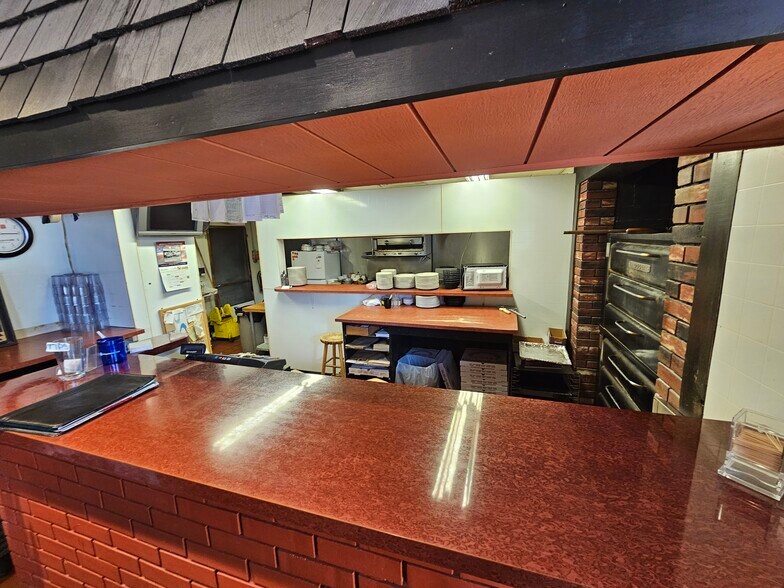 More Photos Of 701 N White Horse Pike, Somerdale Restaurant For Sale